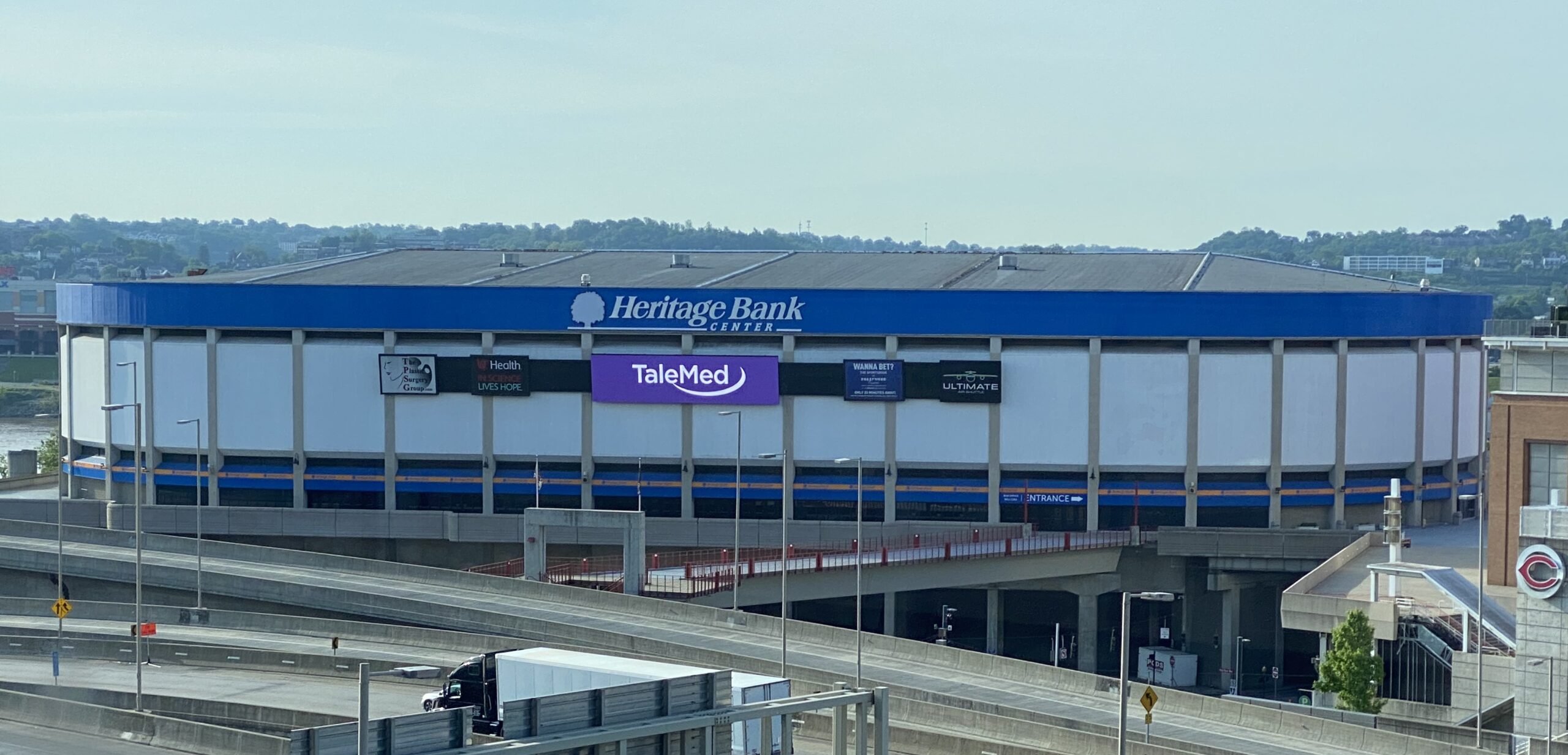 Exterior of Heritage Bank Center on the Cincinnati riverfront