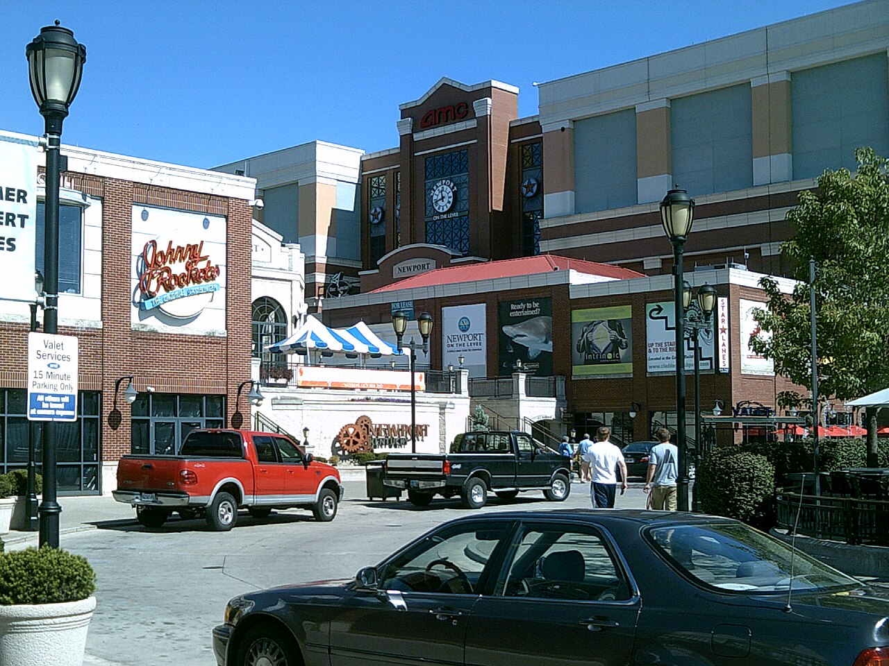 Street-level entrance to Newport on the Levee in Newport, Kentucky