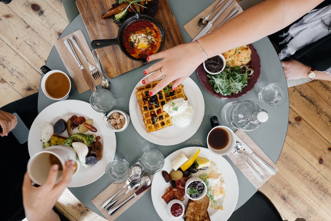 Representative breakfast restaurant image for Sunnyside Grill. Photo by Ali Inay on Unsplash.